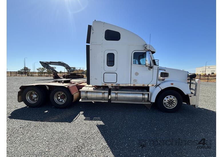 caption 2012 Mercedes Benz Freightliner FLX 6x4 Prime Mover