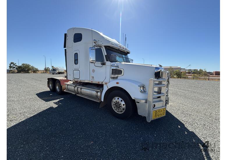 caption 2012 Mercedes Benz Freightliner FLX 6x4 Prime Mover