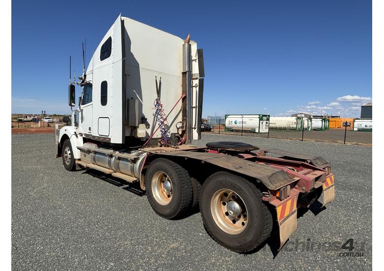 caption 2012 Mercedes Benz Freightliner FLX 6x4 Prime Mover