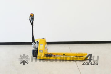 Liftsmart 1.8T Battery Electric pallet jack.
