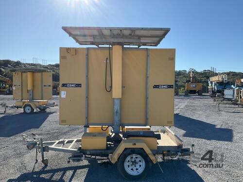 2014 Safe Roads F1504001C VMS Board (Trailer Mounted)