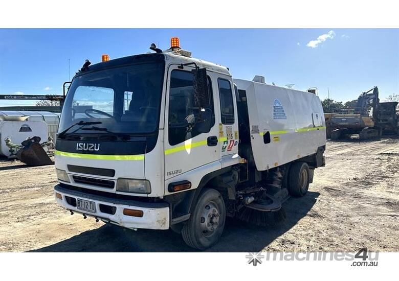 caption Isuzu FRR 500