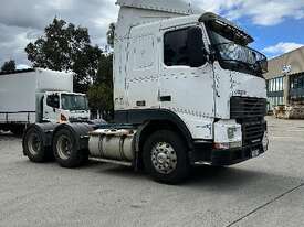 VOLVO FH12-460 PRIME-MOVER. - picture0' - Click to enlarge