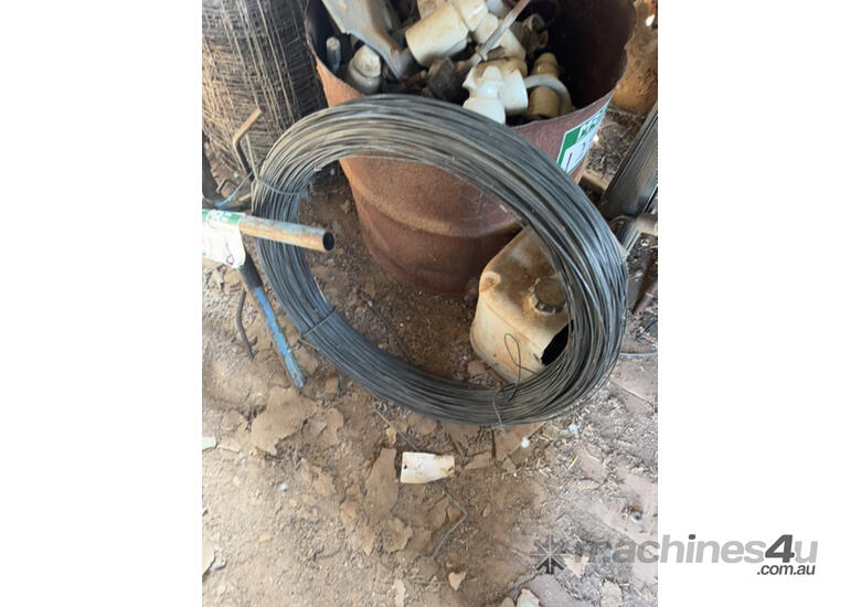caption Wire spinner wire