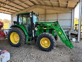 JOHN DEERE 6130 4X4 TRACTOR WITH FRONT END LOADER - picture0' - Click to enlarge