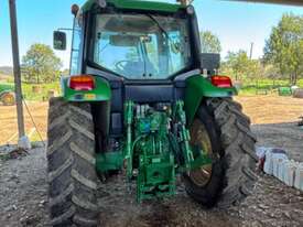 JOHN DEERE 6130 4X4 TRACTOR WITH FRONT END LOADER - picture2' - Click to enlarge