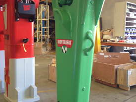 PRICE REDUCED Montabert V32 Rock breaker  - picture2' - Click to enlarge