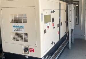 Backup power generator, fully serviced very little usage