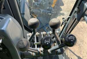 2011 John Deere 672G Articulated Grader