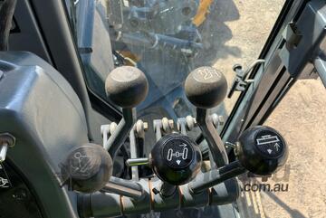 2011 John Deere 672G Articulated Grader