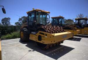 XCMG XS165PD-Single drum padfoot roller- Christmas Sale- Cummins QSB4.5