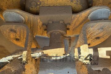 2006 Caterpillar CS-533E Roller