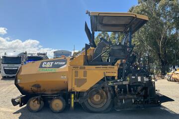 2020 Caterpillar AP500F Asphalt Paver