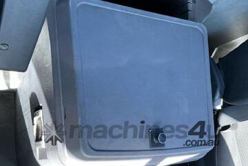 2019 Mack Trident Prime Mover Day Cab