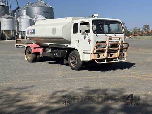 1978 INTERNATIONAL ACO 1830B FUEL TRUCK. 
