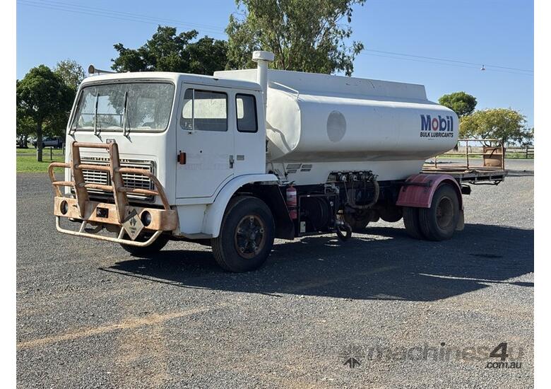 1978 INTERNATIONAL ACO 1830B FUEL TRUCK. 