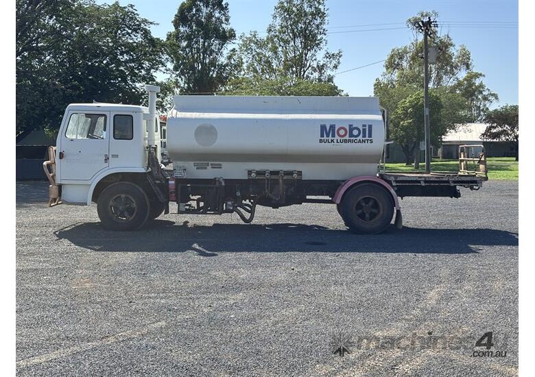 1978 INTERNATIONAL ACO 1830B FUEL TRUCK. 