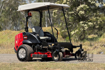 Toro Ground Master 7200 Zero Turn Lawn Equipment