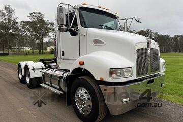 2014 Kenworth T359, Cummins ISM, auto