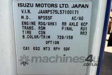 Isuzu 2005   NPR Service Truck