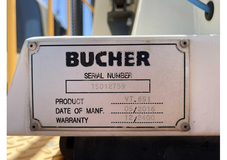 2016 Hino FG 500 1628 Sweeper