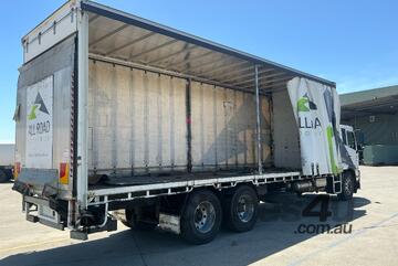 2018 Nissan UD Condor PD 24 280 Curtainsider Day Cab