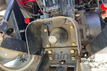 Case IH Farmall 60B Loader/Tractor 4WD