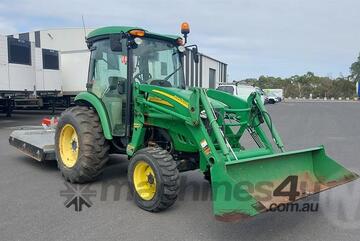 John Deere   4720