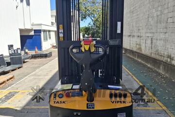Sumi Viper 2.0 Reach Stacker