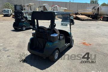 Club Car   Tempo Golf Cart