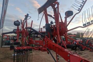 Kuhn   Trailing Twin Rake