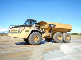 2004 Caterpillar 740 - picture0' - Click to enlarge