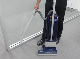 Bluematic Upright Vacuum - picture0' - Click to enlarge