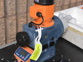 60 L/h chemical metering pump - picture0' - Click to enlarge