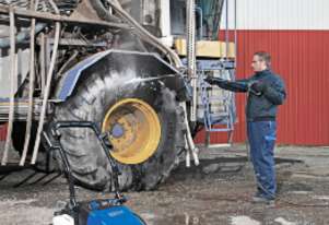 CLEANQUIP-Nilfisk Industrial Electric Pressure Cleaner MC 7P 195/1280FA