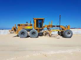 14H Grader for Sale - picture0' - Click to enlarge