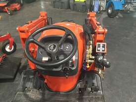 Kioti CS2610 FWA/4WD Tractor - picture1' - Click to enlarge