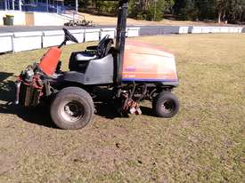 Fairway mower LF3800 - picture2' - Click to enlarge