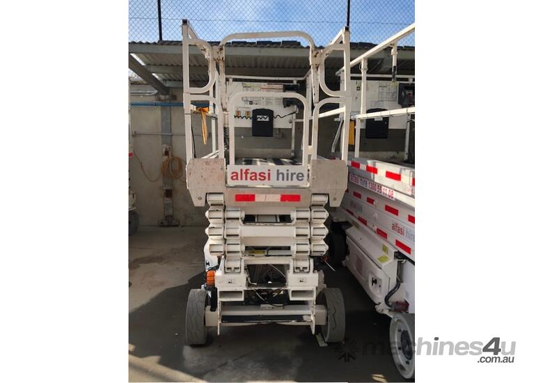 8M Platform Electric Scissor