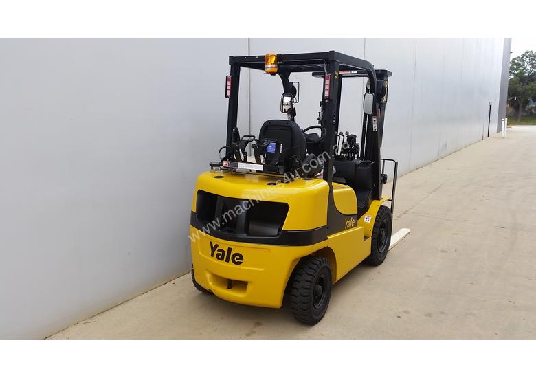 caption Brand New 2.5T LPG Counterbalance Forklift