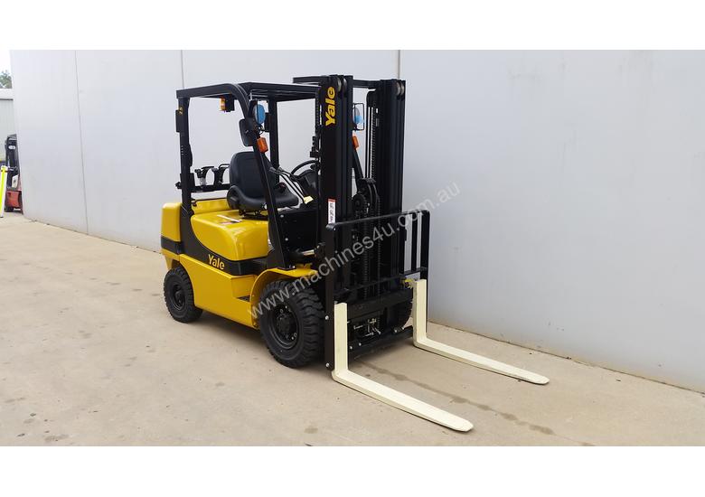 caption Brand New 2.5T LPG Counterbalance Forklift