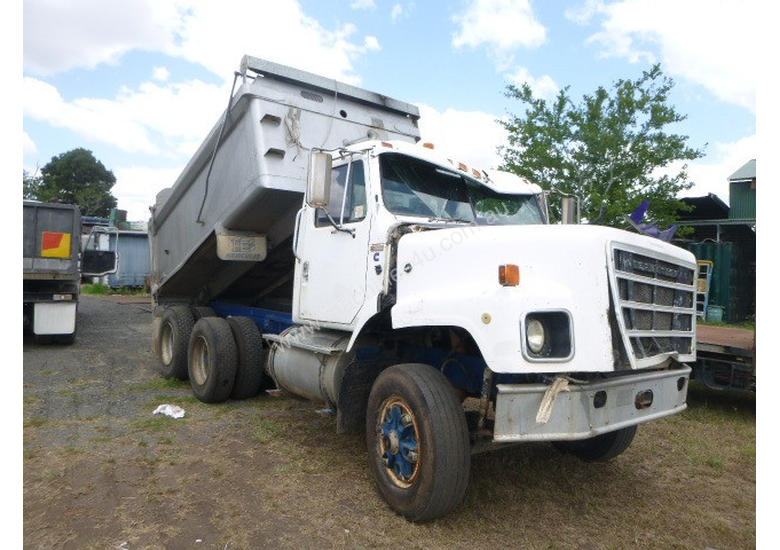 caption International S-Line Tipper Truck
