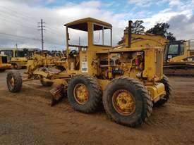 1971 Caterpillar 12E 17K Grader *CONDITIONS APPLY*  - picture2' - Click to enlarge