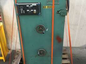 Howard-Hasler Coil Winder - picture0' - Click to enlarge