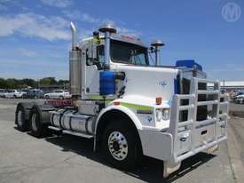 Kenworth T650 - picture0' - Click to enlarge