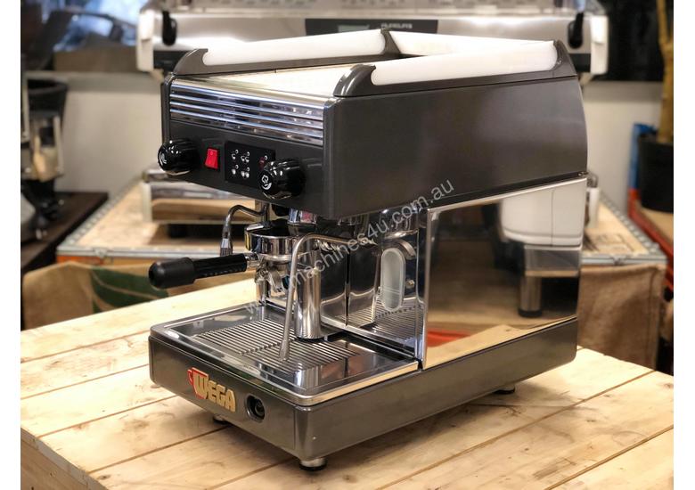 Used wega WEGA NOVA 1 GROUP GREY ESPRESSO COFFEE MACHINE Coffee