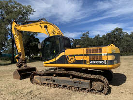 JCB JS290LC  Tracked-Excav Excavator - picture2' - Click to enlarge