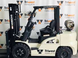 NEW HANGCHA 3.5T DUEL FUEL COUNTERBALANCE FORKLIFT - picture0' - Click to enlarge