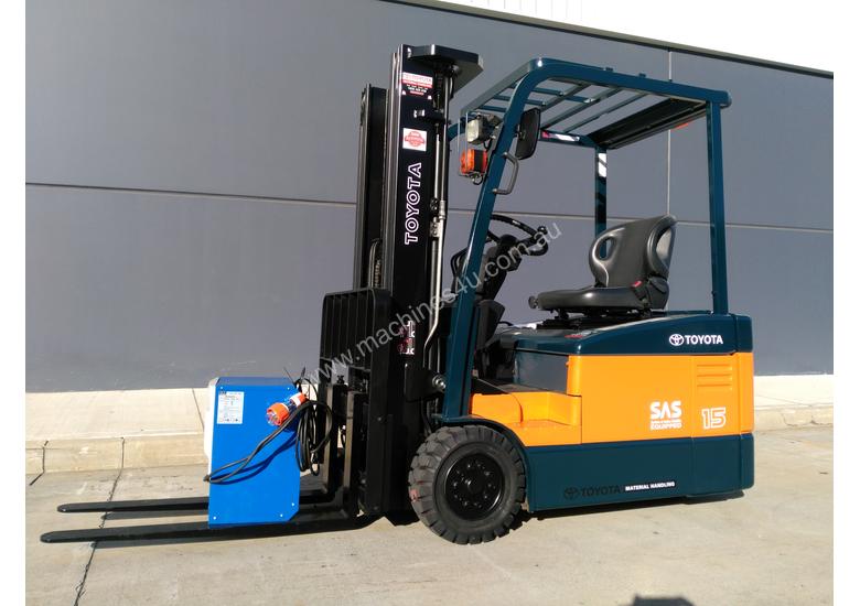 caption Toyota Forklifts 7FBE15