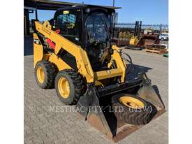 CATERPILLAR 232D Skid Steer Loaders - picture0' - Click to enlarge